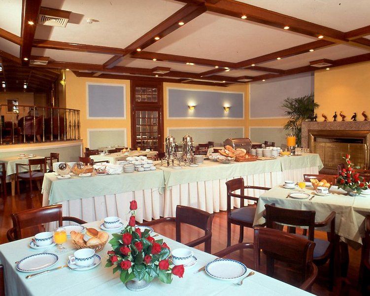 Hotel Do Parque Брага Ресторан фото